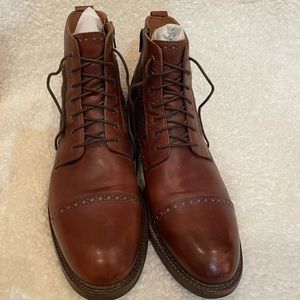 Johnston & Murphy Fullerton cap toe boots